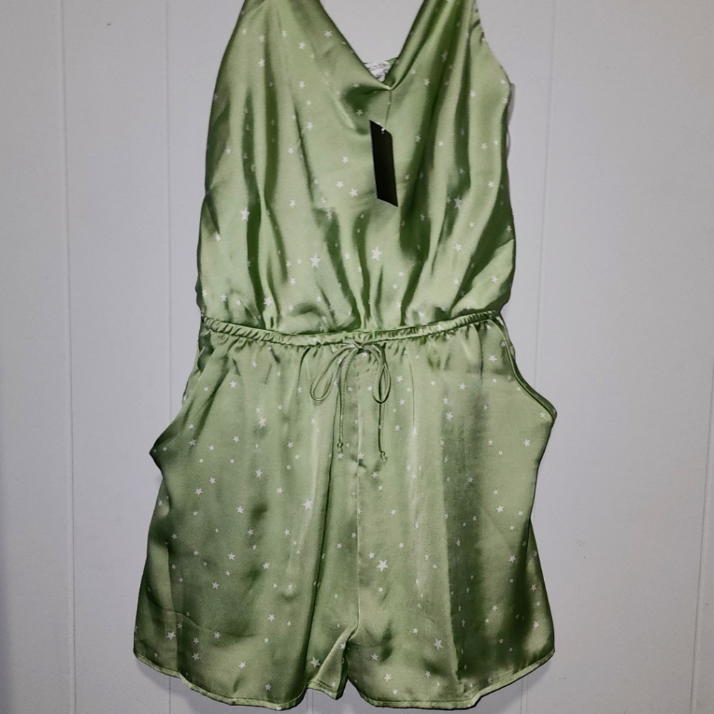 NWT Dolls Kill Mint Green Covered In Stars 🌟 Satin Romper - Picture 6 of 13